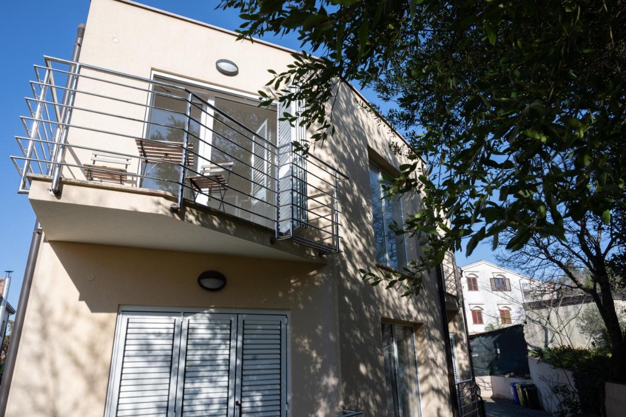 Apartment Davor Malinska Eksteriør bilde